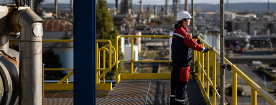 Air Liquide makes a strategic investment to support large scale renewable hydrogen production in France