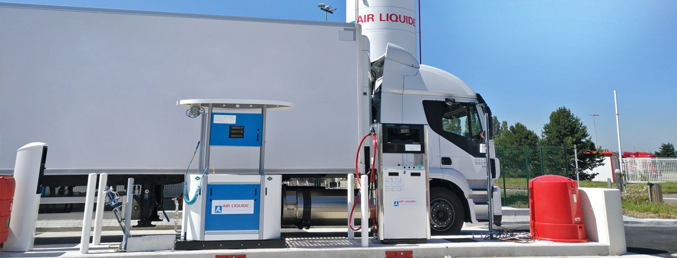 multi energies station with heavy duty vehicle